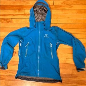Arcteryx women’s shell coat